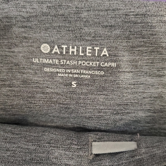 Athleta Women Gray Elastic Waist Ultimate Stash Pocket Outdoor Gym Capri Small - Picture 4 of 4